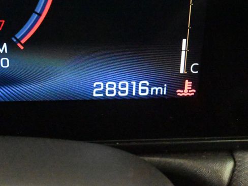 Used 2025 Chevrolet TrailBlazer LT w/ Driver Confidence Package image 37