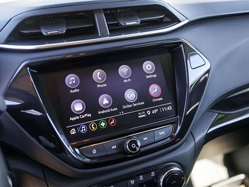 Used 2021 Chevrolet TrailBlazer LT w/ Convenience Package image 16