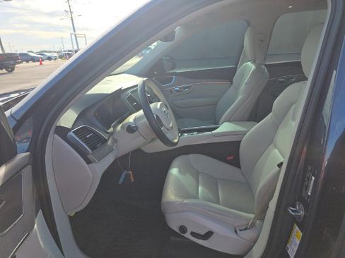Used 2023 Volvo XC90 B6 Plus w/ Protection Package Premier AWD/4WD image 5