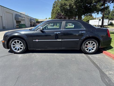 Used 2006 Chrysler 300 C RWD image 47