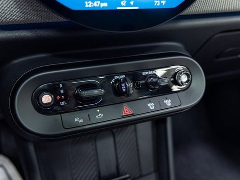 Certified 2025 MINI Cooper S image 21