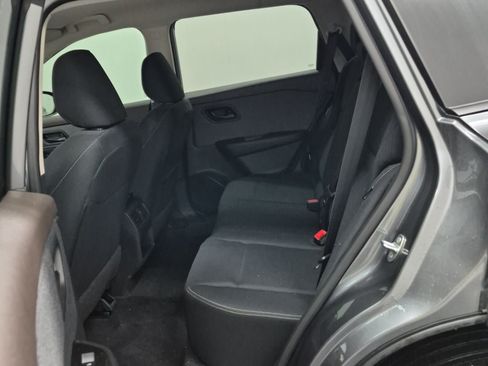 Used 2023 Nissan Rogue S AWD/4WD image 14