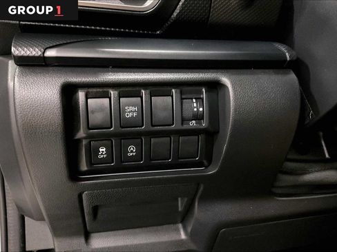 Used 2023 Subaru Forester AWD/4WD image 34