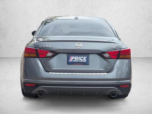 Used 2021 Nissan Altima 2.5 SL FWD image 7