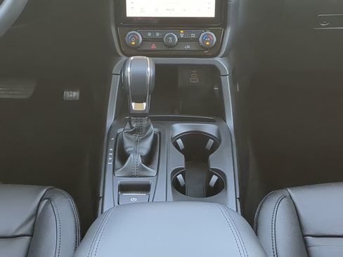 New 2025 Ford Ranger Lariat w/ FX4 Off-Road Package image 17