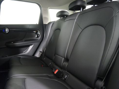 Used 2019 MINI Cooper Countryman S w/ Premium Package image 15