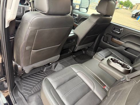 Used 2019 GMC Sierra 2500 Denali w/ Duramax Plus Package image 20