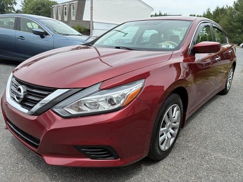 Used 2017 Nissan Altima 2.5 S w/ Power Driver Seat Package FWD image 1