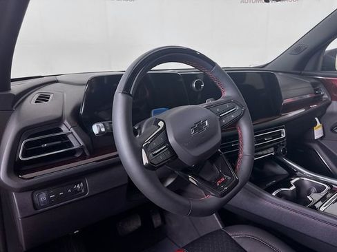 New 2026 Chevrolet Traverse RS image 11