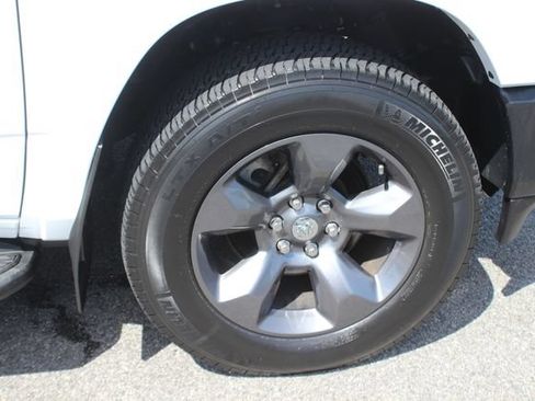 Used 2021 RAM 1500 Big Horn w/ Built-to-serve Edition AWD/4WD image 36