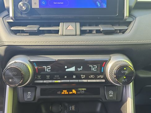 Used 2024 Toyota RAV4 XLE image 21