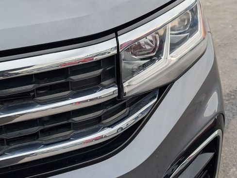 Used 2021 Volkswagen Atlas SE image 10