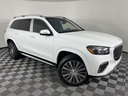 Certified 2026 Mercedes-Benz Maybach GLS 600 4MATIC image 2