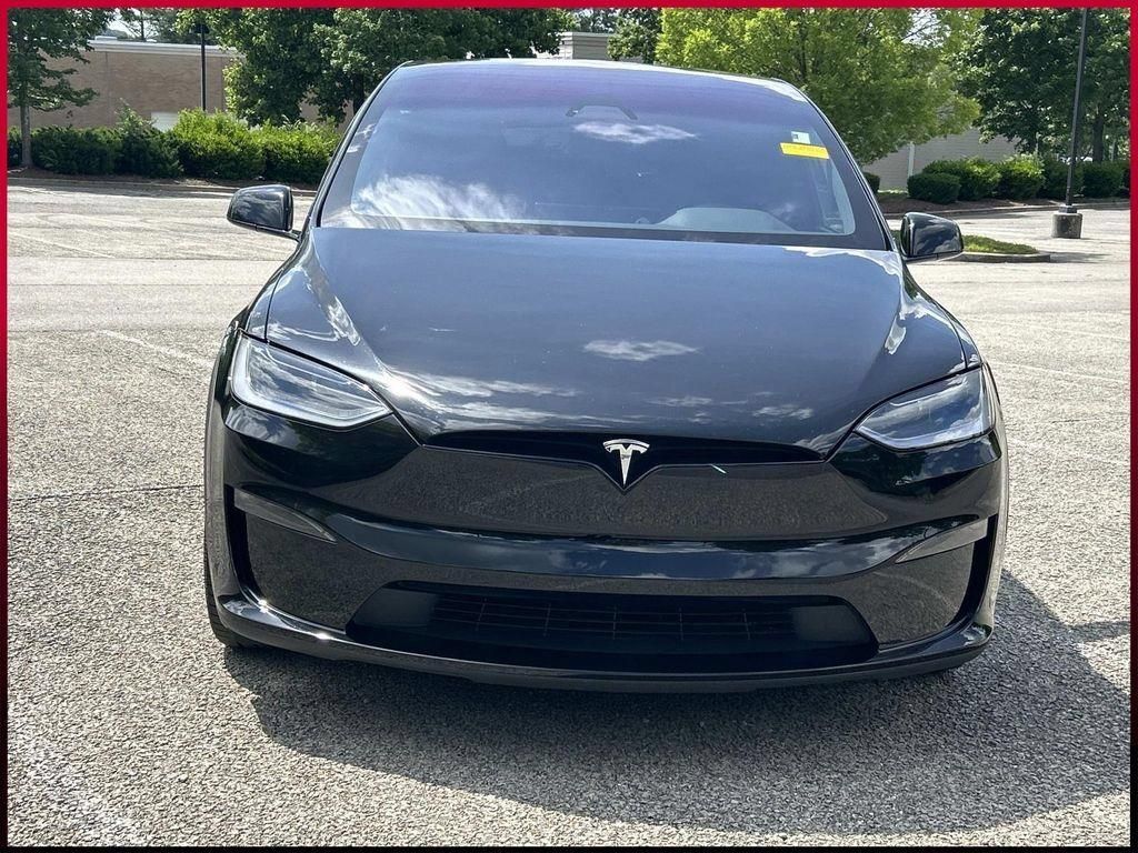 Used 2024 Tesla Model X AWD/4WD image 2