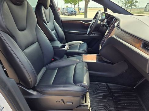 Used 2020 Tesla Model X Long Range AWD/4WD image 21