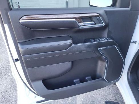 Used 2022 Chevrolet Silverado 1500 RST image 19