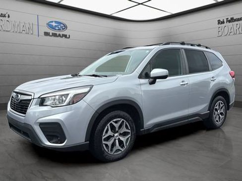 Used 2019 Subaru Forester Premium AWD/4WD image 10