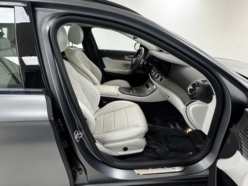 Used 2021 Mercedes-Benz E 450 4MATIC All-Terrain Wagon image 14