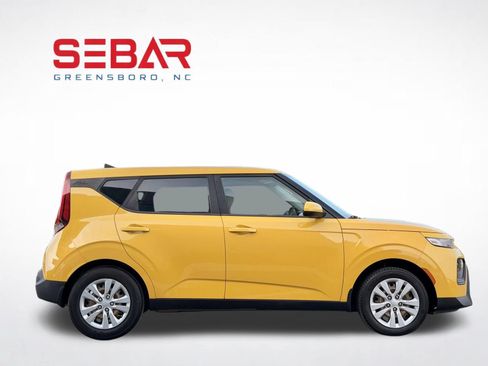 Used 2020 Kia Soul LX FWD image 7
