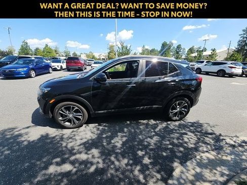 Used 2022 Buick Encore GX Select w/ Advanced Technology Package FWD image 5