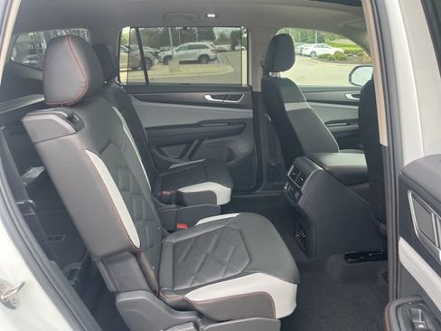 New 2026 Volkswagen Atlas Peak Edition AWD/4WD image 29