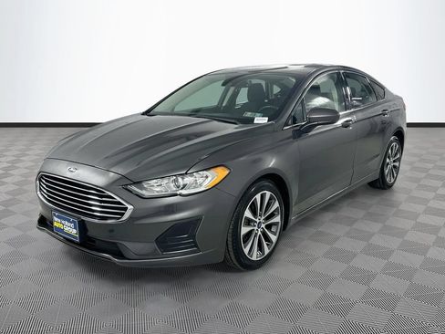 Used 2020 Ford Fusion SE AWD/4WD image 3