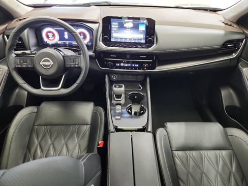 Used 2023 Nissan Rogue Platinum w/ Platinum Premium Package FWD image 7