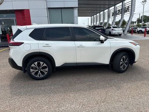 Certified 2023 Nissan Rogue SV FWD image 7