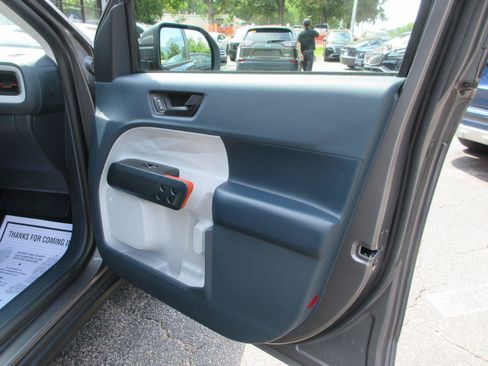 Used 2023 Ford Maverick XLT w/ XLT Luxury Package FWD image 17