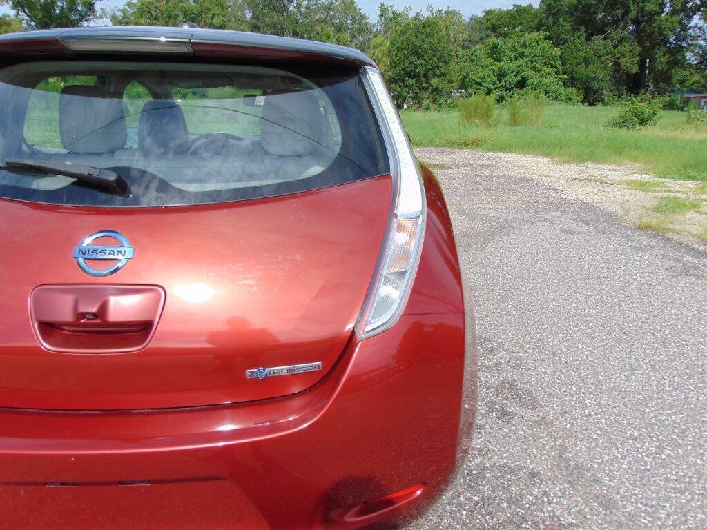 Used 2012 Nissan Leaf SL FWD image 11