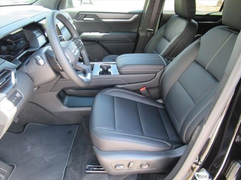 New 2026 GMC Acadia Elevation w/ Black Edition image 18