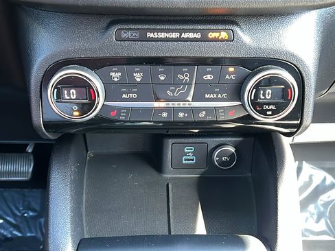 Used 2021 Ford Escape SEL FWD image 25