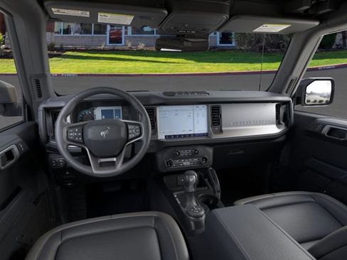 New 2025 Ford Bronco Outer Banks w/ Sasquatch Package image 9