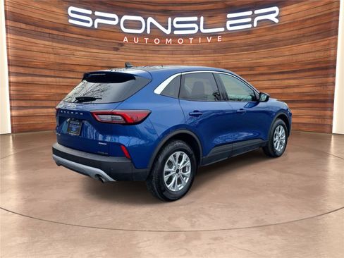 Used 2023 Ford Escape Active w/ Tech Pack #2 image 7