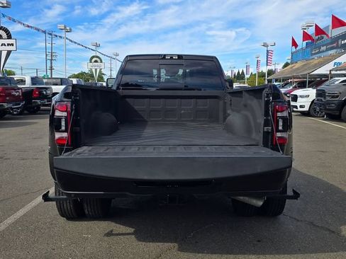 Certified 2024 RAM 3500 Laramie w/ Night Edition AWD/4WD image 27