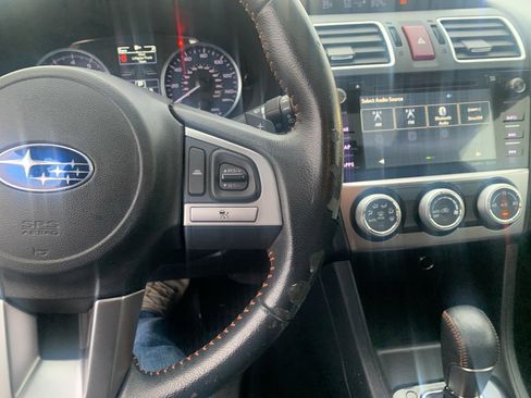 Used 2016 Subaru Crosstrek 2.0i Limited image 20