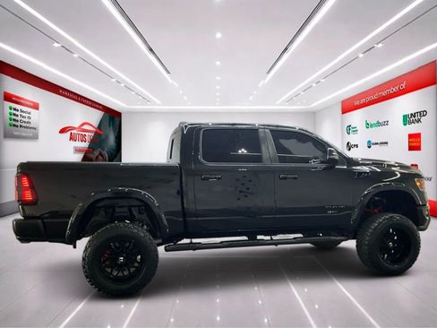 Used 2022 RAM 1500 Big Horn AWD/4WD image 8