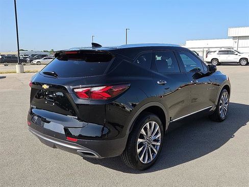 Used 2022 Chevrolet Blazer Premier image 5