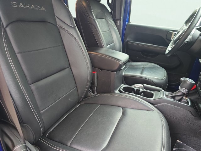 Used 2019 Jeep Wrangler Unlimited Sahara AWD/4WD image 21