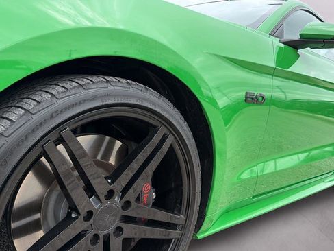 Used 2019 Ford Mustang GT Premium w/ GT Performance Package RWD image 17