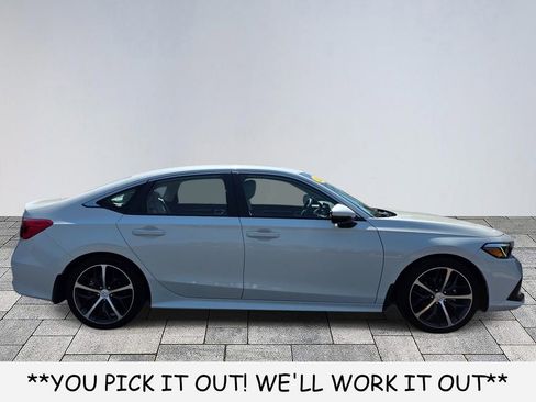 Used 2024 Honda Civic Touring image 8