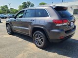 Used 2020 Jeep Grand Cherokee Laredo w/ 18" Wheel & 8.4" Radio Group image 2