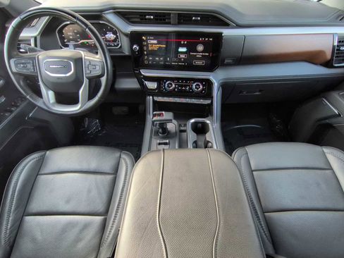 Used 2023 GMC Sierra 1500 Denali image 13