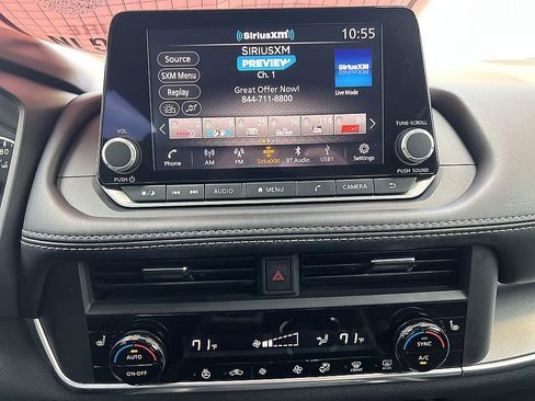 Certified 2023 Nissan Rogue SV w/ SV Premium B Package FWD image 25