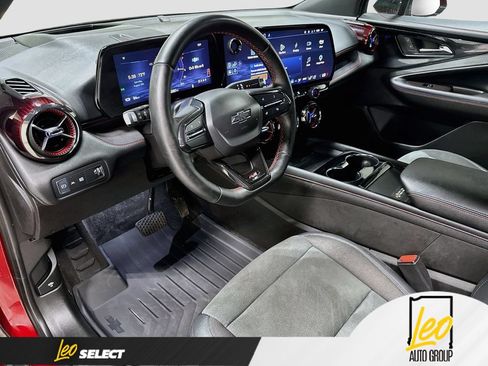 Used 2024 Chevrolet Blazer EV RS AWD/4WD image 12