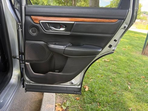 Used 2018 Honda CR-V EX-L image 27