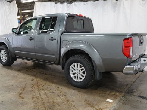 Used 2019 Nissan Frontier SV AWD/4WD image 9