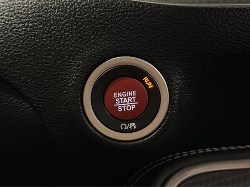 Used 2016 Dodge Challenger SRT Hellcat RWD image 34