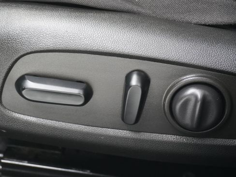 Used 2021 Chevrolet Malibu RS FWD image 15