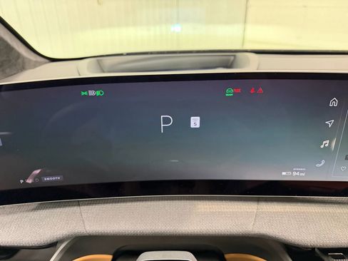 Used 2026 Lucid Gravity Dream image 36